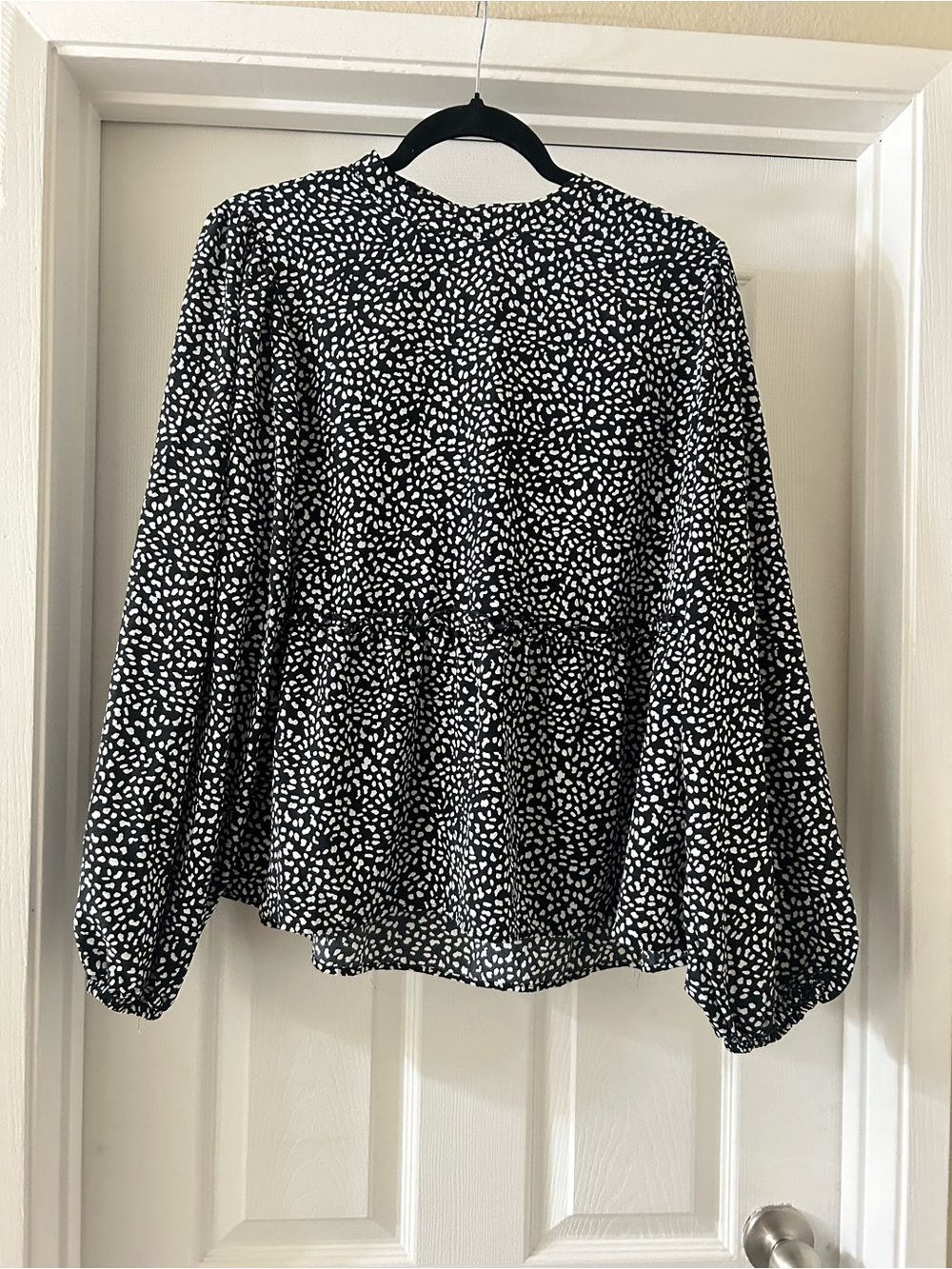 Sanctuary Black and White Printed Peplum Blouse
